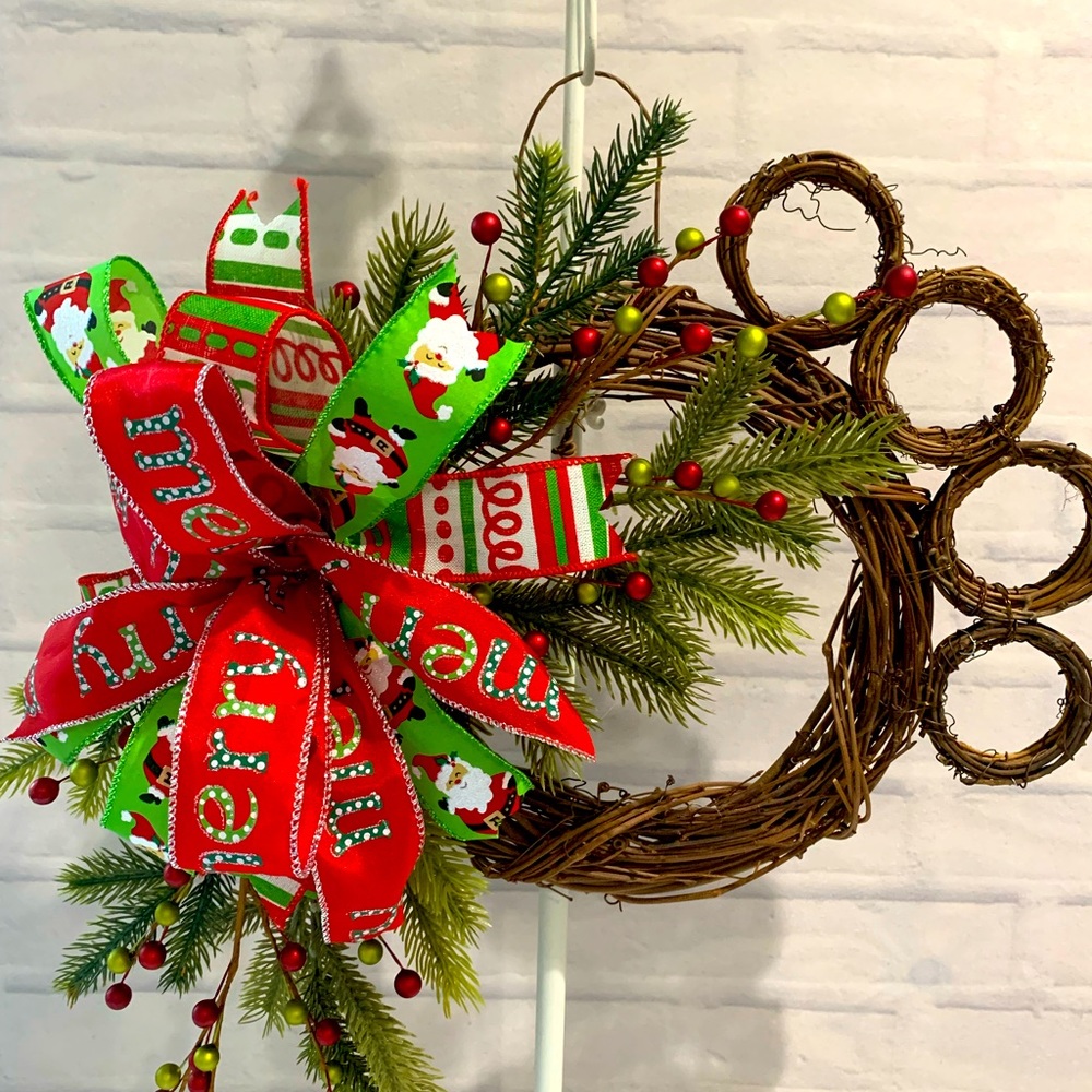 Christmas wreath Dog Paw grapevine